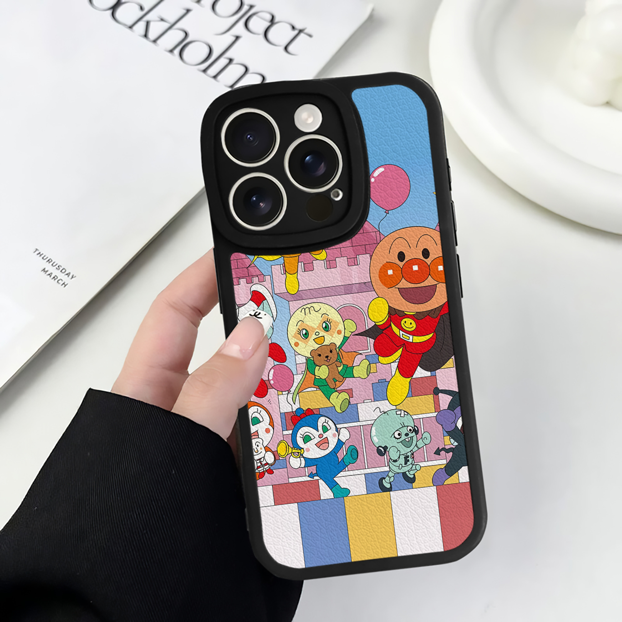 （画像用） アンパンマン Anpanman 【iPhone 16シリーズ対応】シリコンスマホケース（レザー調） 材質：シリコン